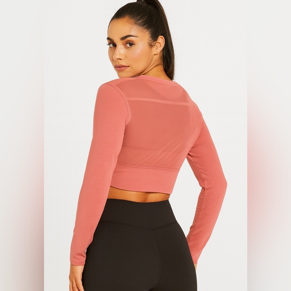 Victoria’s Secret Sport‎ Cropped Mesh Top- Medium